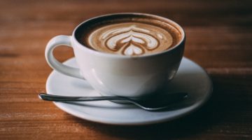 Sfeerimpressie van Buurtkoffie in de wijk Ondiep bij  De Wilg