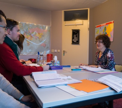 Sfeerimpressie van Nederlandse taal online leren bij  Taalinstituut doeTaal